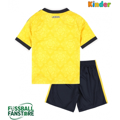 Leeds United Replik Auswärtstrikot Kinder 2026-27 Kurzarm (+ Kurze Hosen)